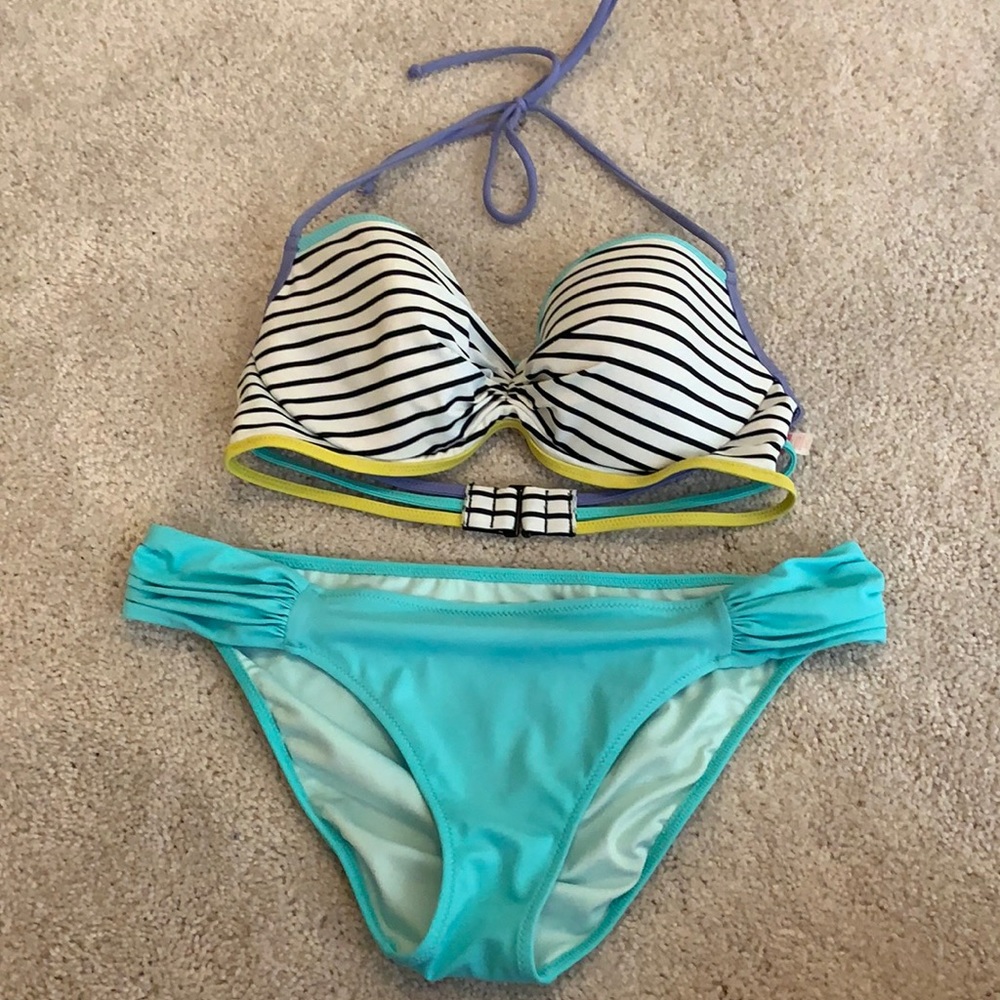 Victoria’s Secret Bikini